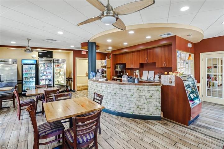 Cafe