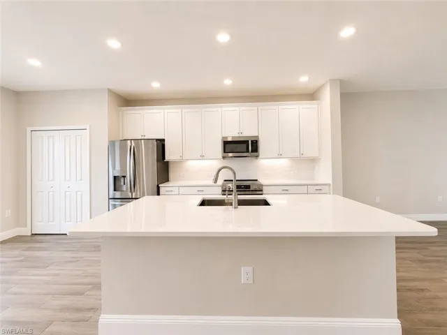 5046 Draco Cir, Other, Florida 34120