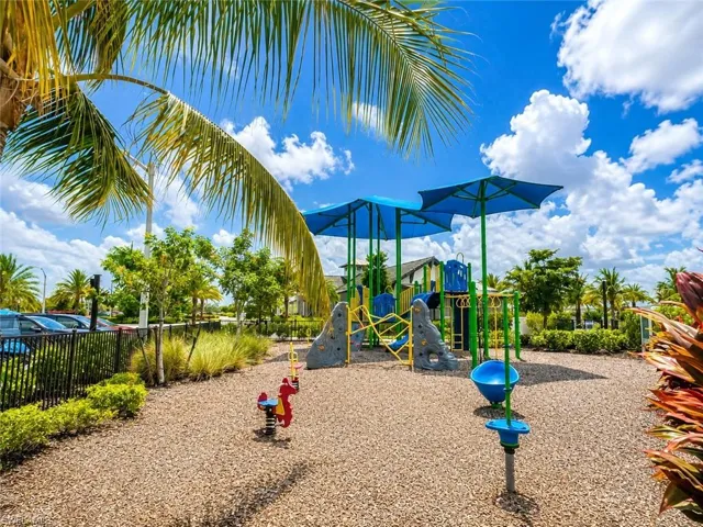 5046 Draco Cir, Other, Florida 34120