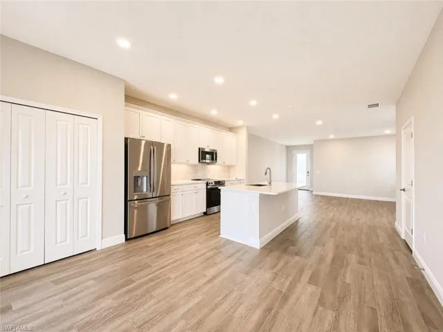 5046 Draco Cir, Other, Florida 34120