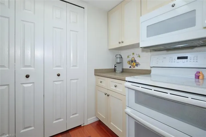 Nice deep pantry behind those doors!