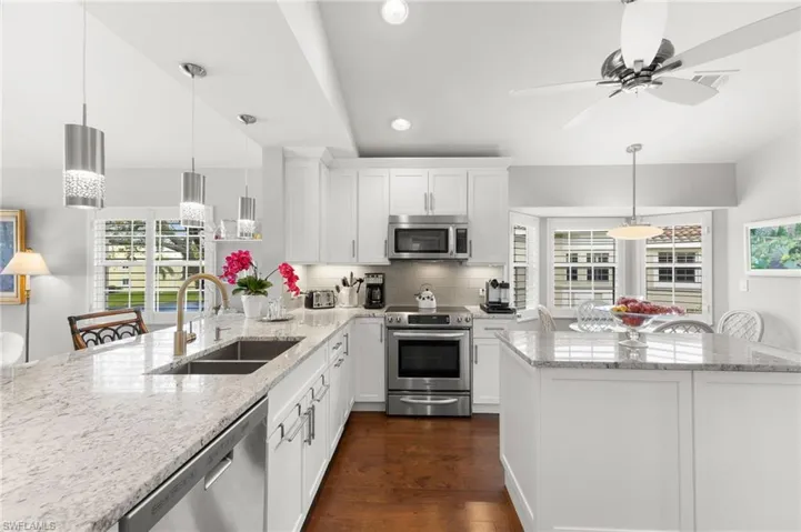 3540  Windjammer  CIR, Naples, FL 34112
