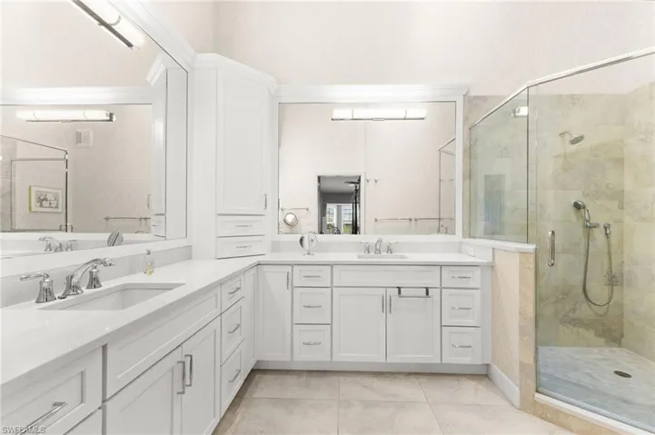 3540  Windjammer  CIR, Naples, FL 34112
