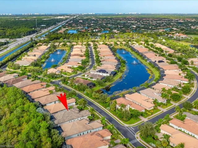 7493 Lantana Cir, Naples, Florida 34119