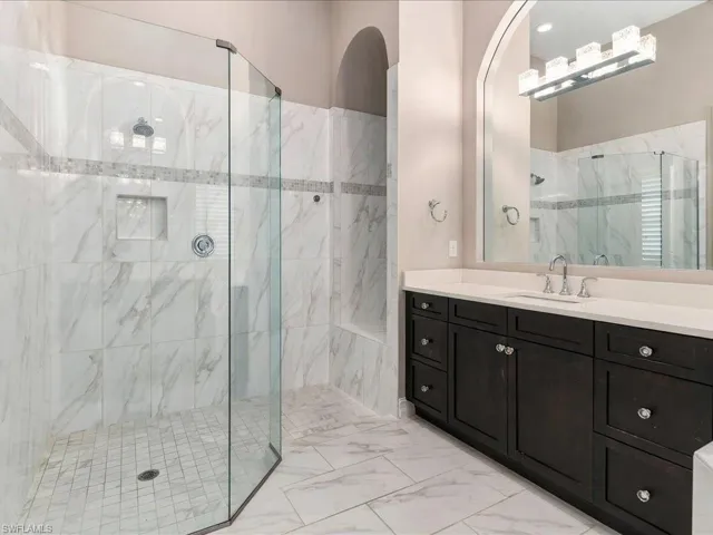 7493 Lantana Cir, Naples, Florida 34119