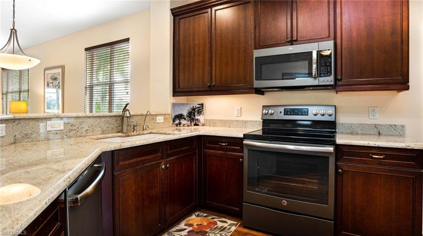 Under and over cabinet lighting - quartz counter tops