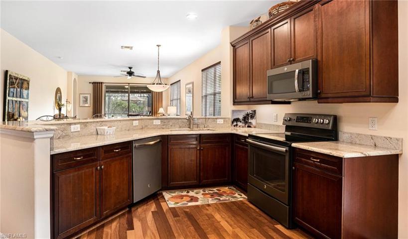 Beautiful cabinets
