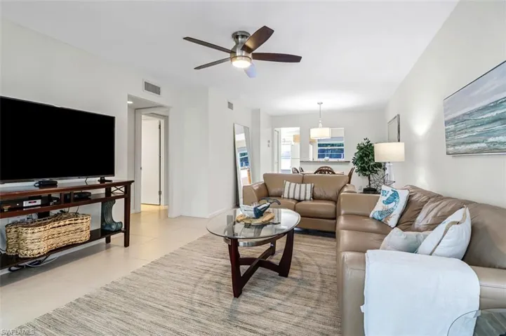 Living area with ceiling fan