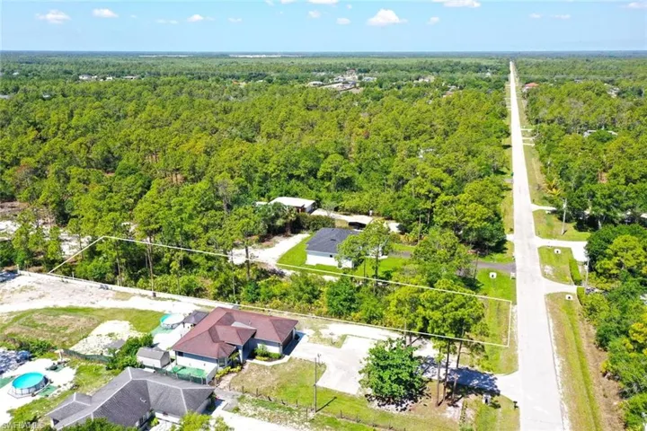 Property lines are approximate and for illustrative purposes only