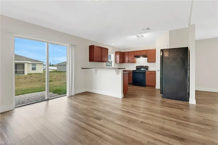 2017 NW 1st  AVE, Cape Coral, FL 33993