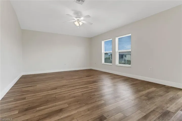 2017 NW 1st  AVE, Cape Coral, FL 33993