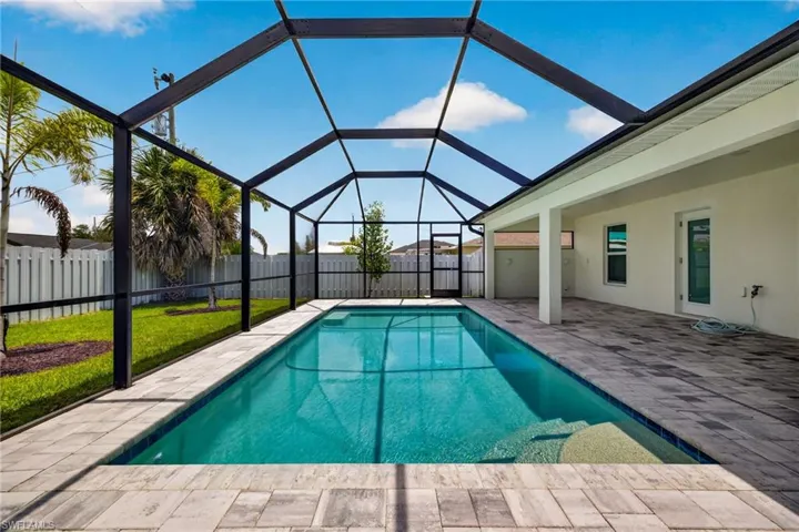505 SW 25th  LN, Cape Coral, FL 33914