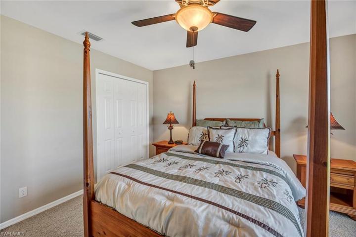 427 SE 23rd TER, CAPE CORAL FL 33990