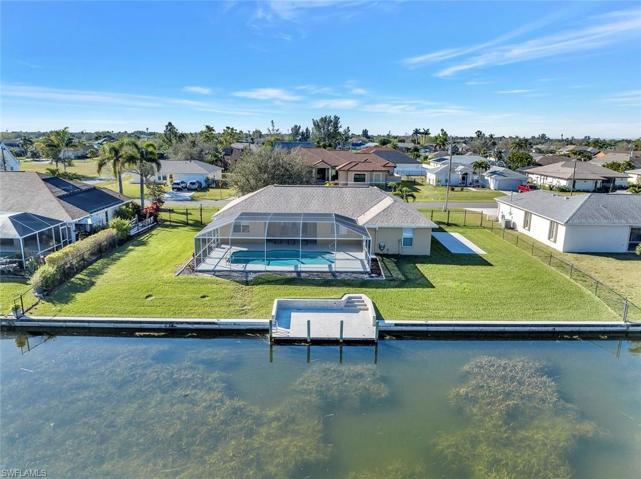 427 SE 23rd TER, CAPE CORAL FL 33990