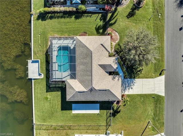 427 SE 23rd TER, CAPE CORAL FL 33990