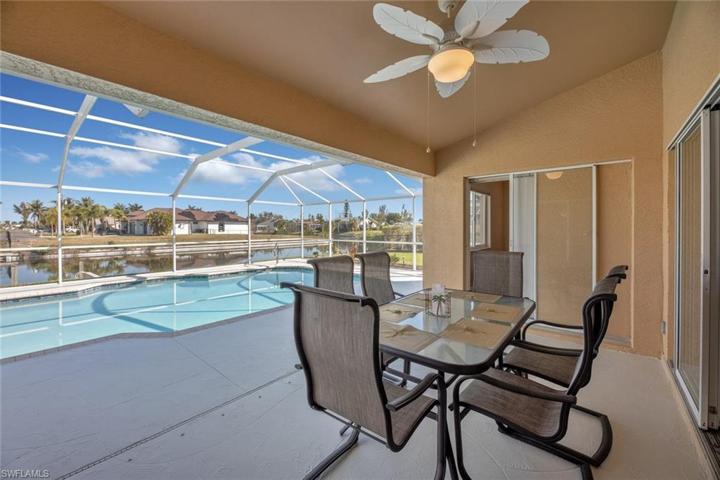 427 SE 23rd TER, CAPE CORAL FL 33990