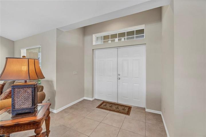 427 SE 23rd TER, CAPE CORAL FL 33990