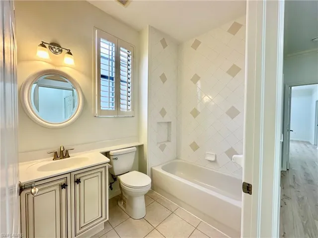 Bathroom #2