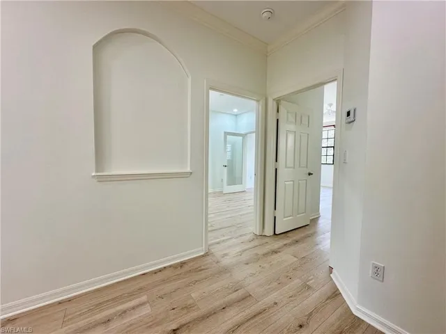15031 Summit Place Cir 42, Naples, Florida 34119