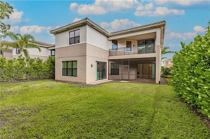 13852 Luna Dr, Naples, Florida 34109