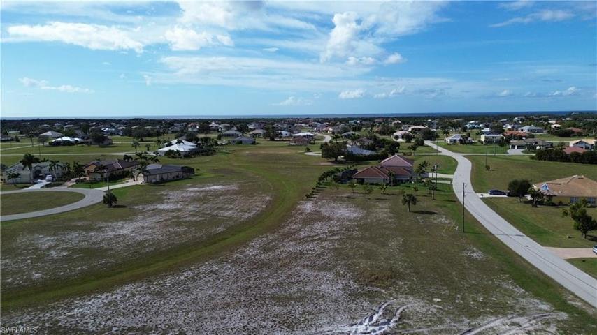 24399  Cabana  RD, PUNTA GORDA, FL 33955