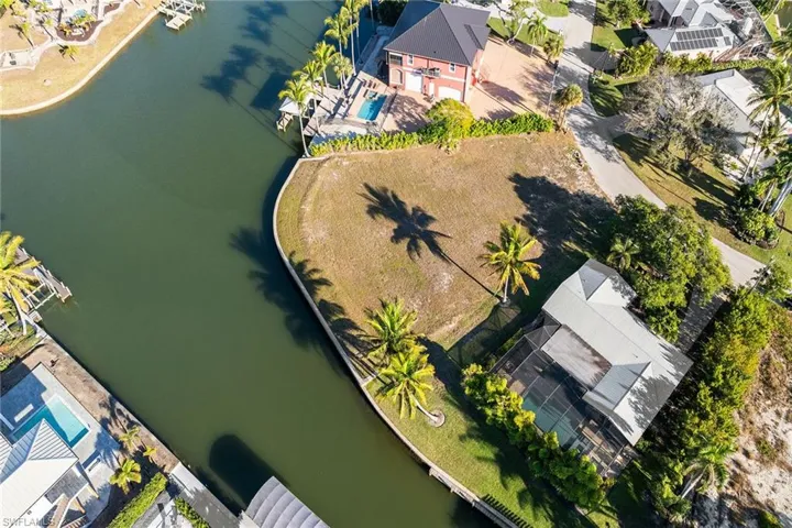 271 Randy Ln, Fort Myers Beach, Florida 33931