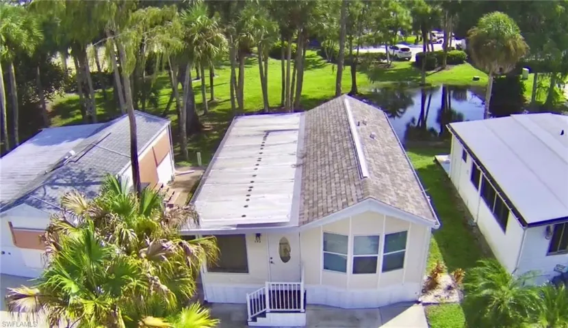 193 Panther Pass Cir 193, Naples, Florida 34114