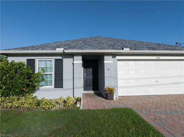 3454 NE 10th  PL, Cape Coral, FL 33909