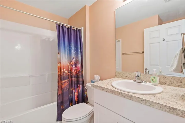 3454 NE 10th  PL, Cape Coral, FL 33909