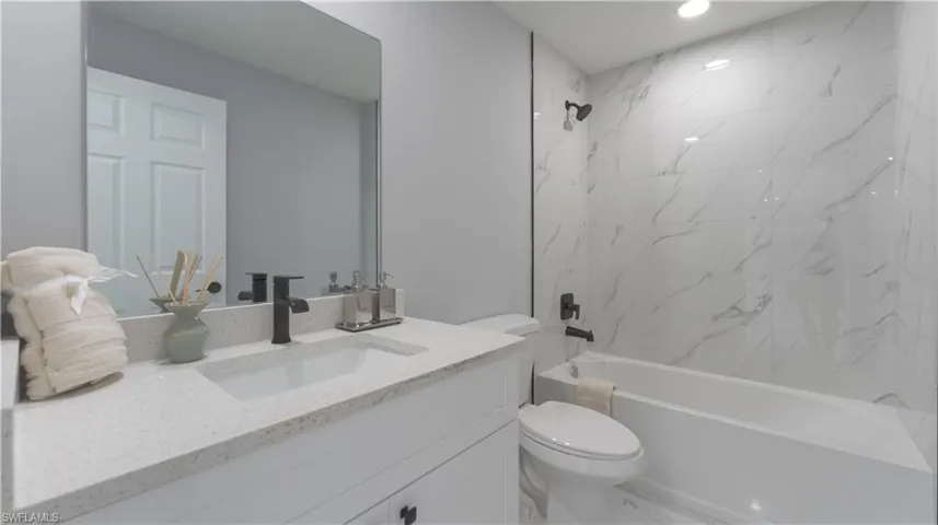 638 Eisenhower Blvd, Lehigh Acres Fl 33974