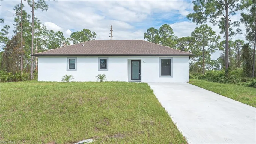 638 Eisenhower Blvd, Lehigh Acres Fl 33974