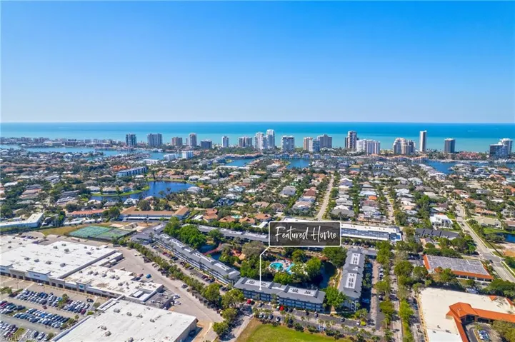 600 Neapolitan Way # 343, Naples Fl 34103