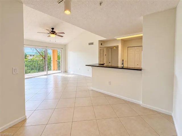 1150 Wildwood Lakes Blvd 202, Naples, Florida 34104