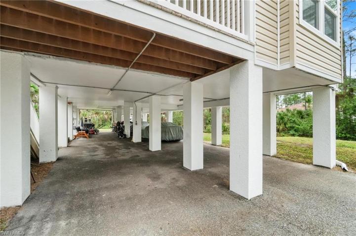 4690  26th SE AVE, NAPLES, FL 34117