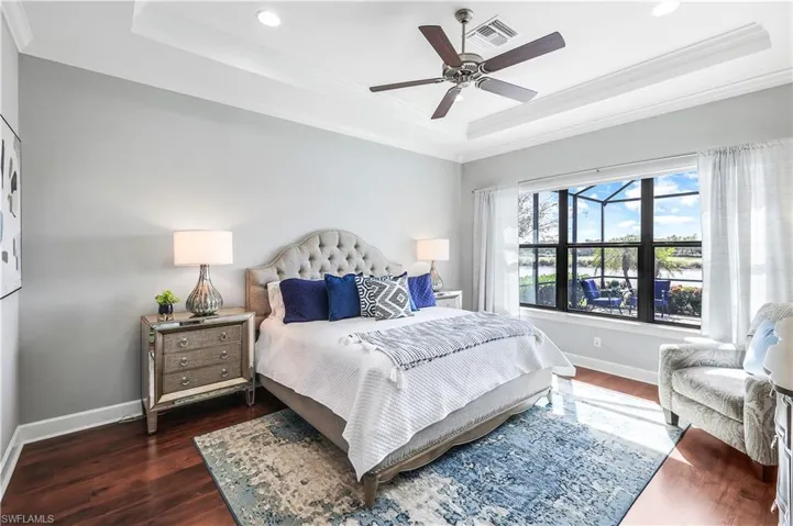 9402  Terresina  DR, Naples, FL 34119