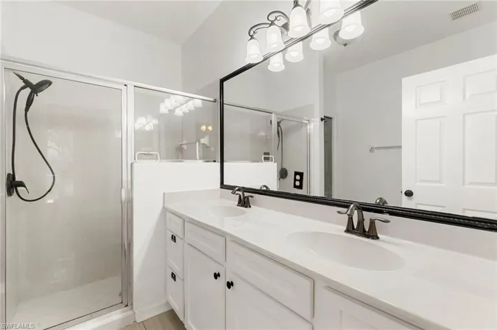 14155  Fall Creek  CT, Naples, FL 34114