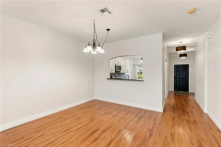 14155  Fall Creek  CT, Naples, FL 34114