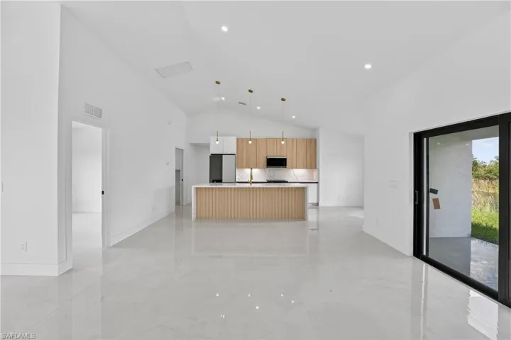 1517 17th St, Cape Coral, Florida 33993