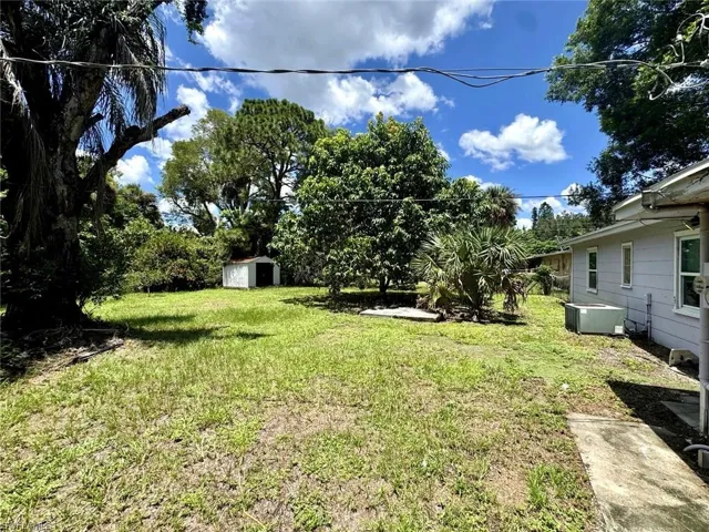 346 Muskegon Ave, Fort Myers, Florida 33905