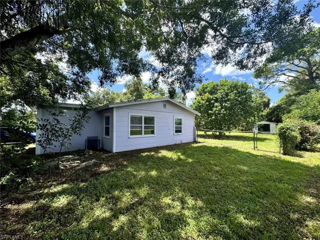 346 Muskegon Ave, Fort Myers, Florida 33905