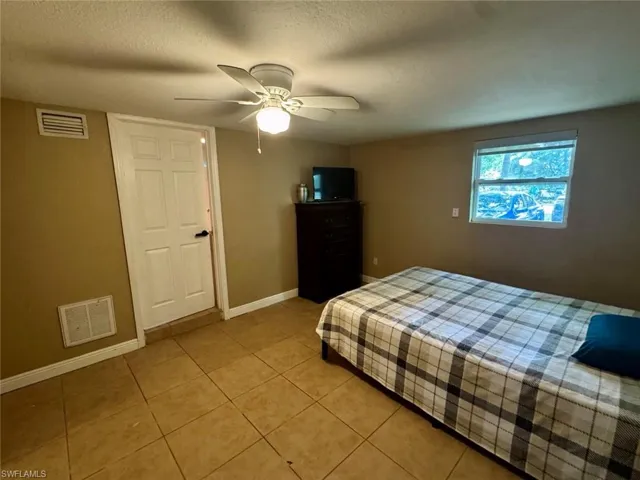 346 Muskegon Ave, Fort Myers, Florida 33905