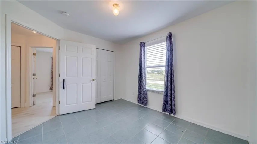 2010 Nw 2nd Pl, Cape Coral, Florida 33993