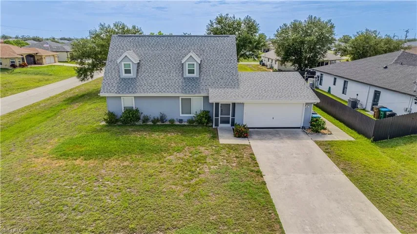 2010 Nw 2nd Pl, Cape Coral, Florida 33993