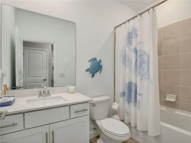 18560 Ives Dr, Estero, Florida 33928