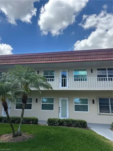 11  Vista Palm  , Vero Beach, FL 32962