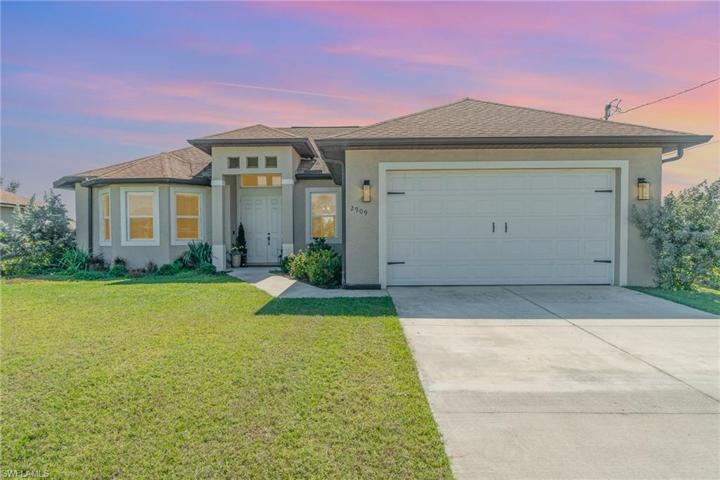 2909  25th SW ST, Lehigh Acres, FL 33976