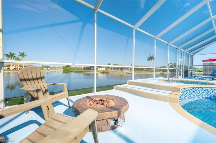 2123 NE 4th ST, CAPE CORAL FL 33909