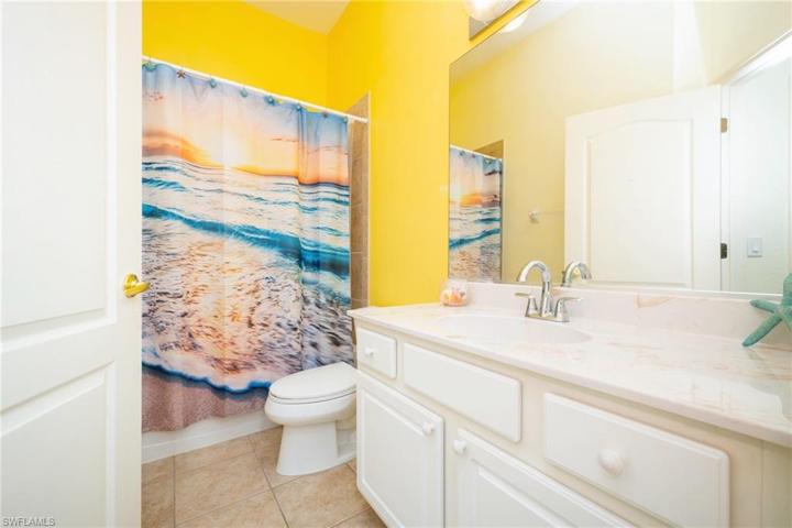 2123 NE 4th ST, CAPE CORAL FL 33909