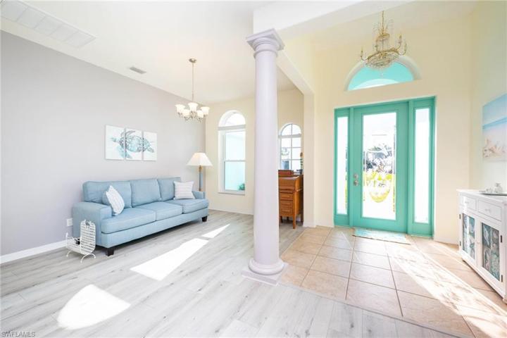 2123 NE 4th ST, CAPE CORAL FL 33909