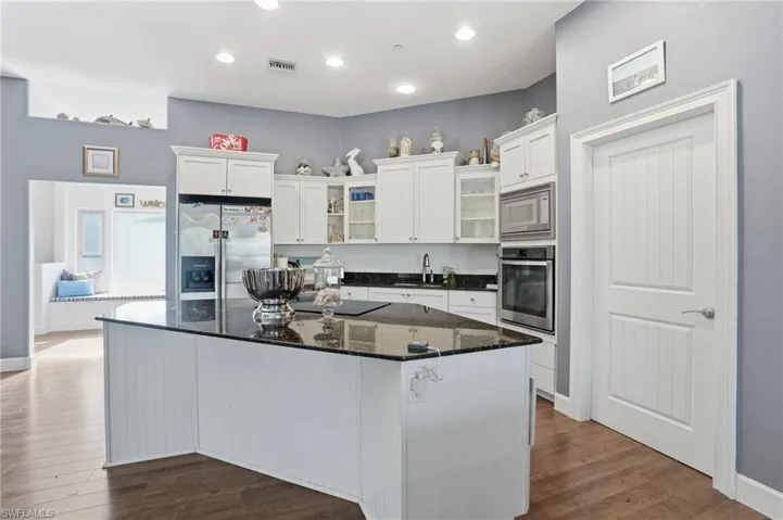 Convenient pantry